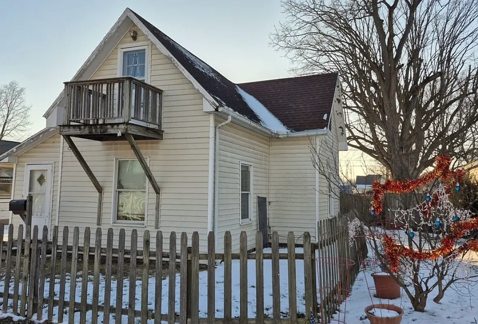 805 N Morrison St