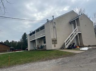 427 N Lake St #11251232, Oneida, NY 13421