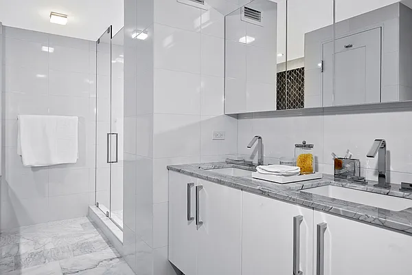 Rented by Stellar Management | media 5