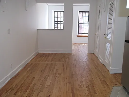 Rented by Oxford Property Group | media 12