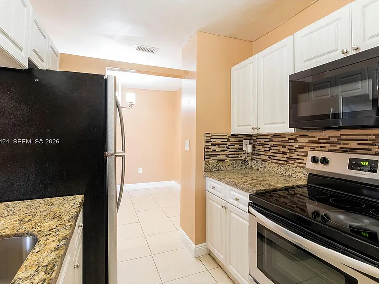 15635 SW 74th Circle Dr #12 — Photo 14