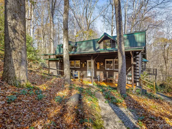 1970 Dogwood Dr, Maggie Valley, NC 28751