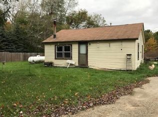 3680 Bard Rd, Twin Lake, MI 49457