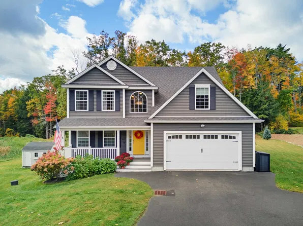 82 Juniper Circle, Auburn, NH 03032