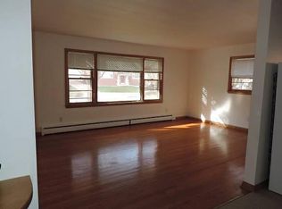 409 Berwyn Dr APT 1, Madison, WI 53711