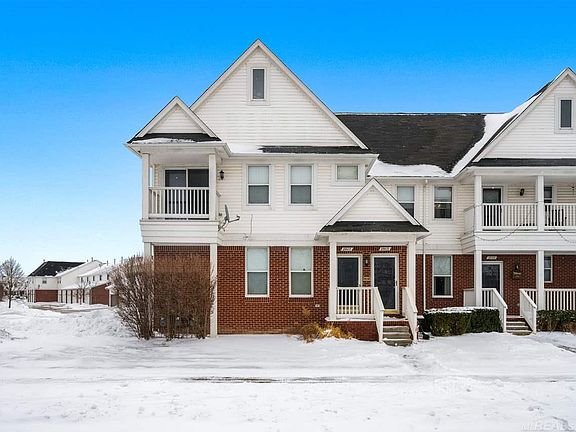 2nd image of 29117 Philadelphia Dr #3