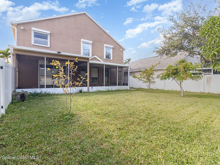 2893 Glasbern Cir — Photo 33