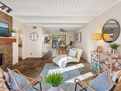 308 Santo Tomas Ave #308, Costa Mesa, CA, 92627