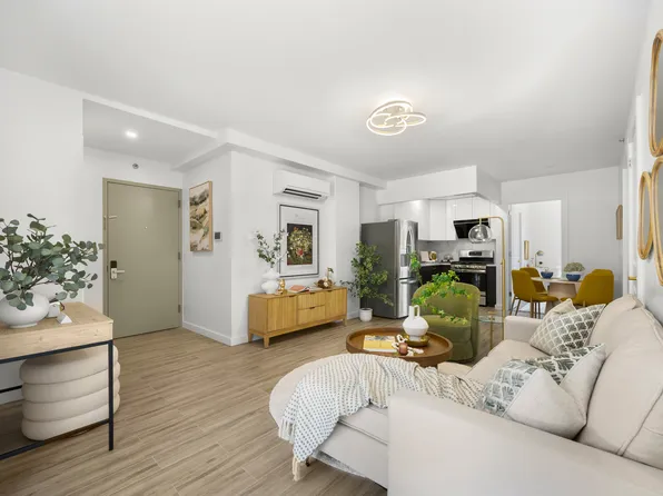 70-65 Queens Boulevard image 3 of 18