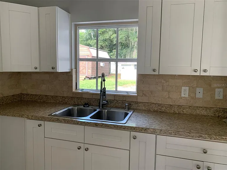 13814 Meadow Oaks Dr — Photo 13