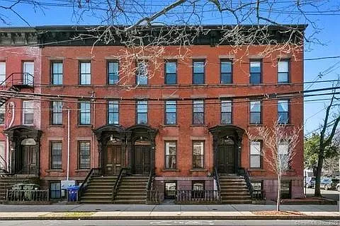 48 Trumbull St #3 — Photo 1