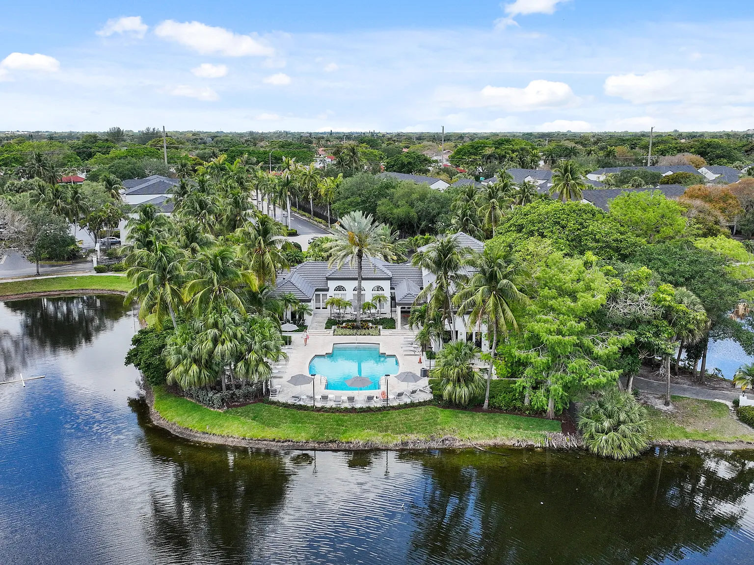 Palm Haven at Deer Creek — Photo 4