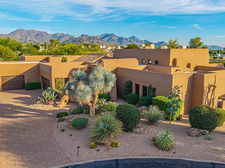 8406 E Calle Buena Vis — Photo 85