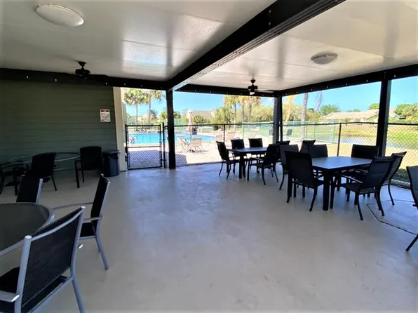 1550 SE Colchester Circle, Port St Lucie, FL 34952