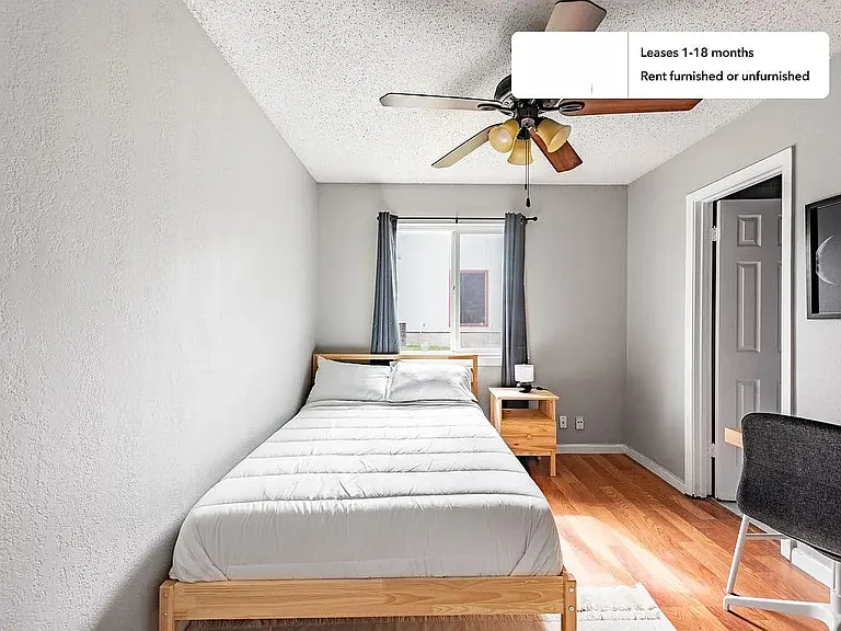 2311 Galway St — Photo 21