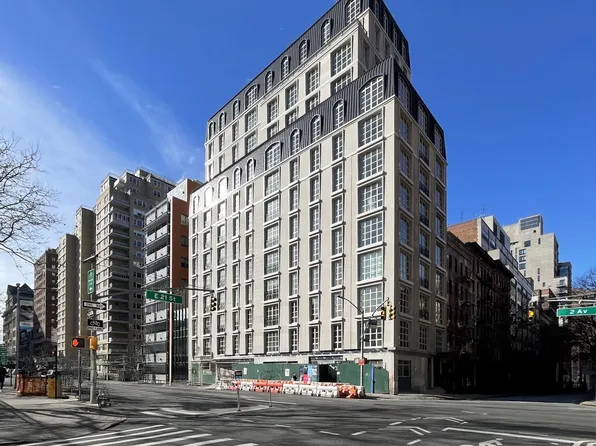 250 East 21st Street image 13 of 13