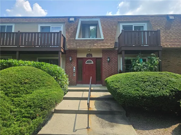 29 School St APT 7E, Westerly, RI 02891