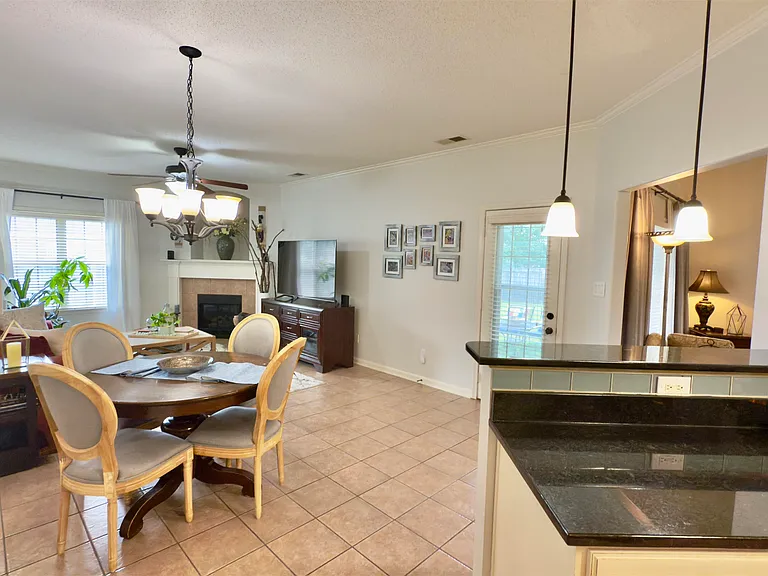 11215 Carston Cv — Photo 7