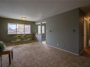 10037 Echoridge Ln APT E, Saint Louis, MO 63123