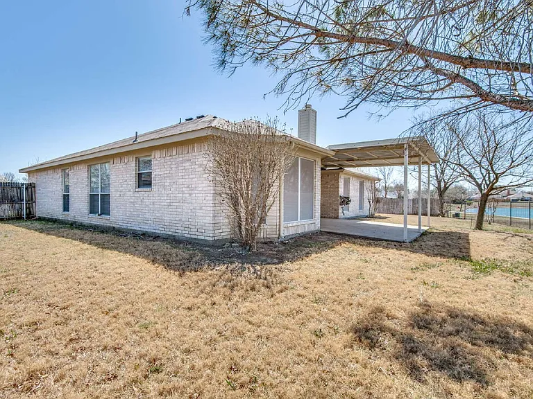 3111 Ponds Edge Trl — Photo 23