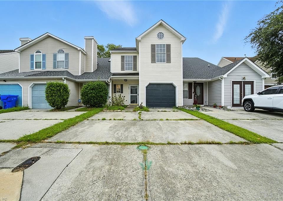1st image of 245 Wexford Dr W