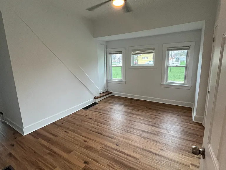 5738 Wolfpen Pleasant Hill Rd — Photo 5