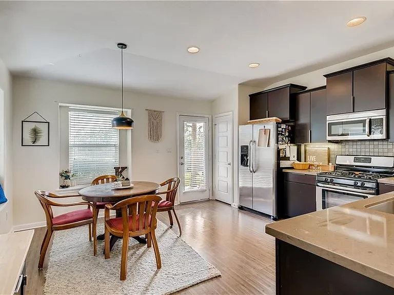 221 Purple Martin Ave — Photo 10