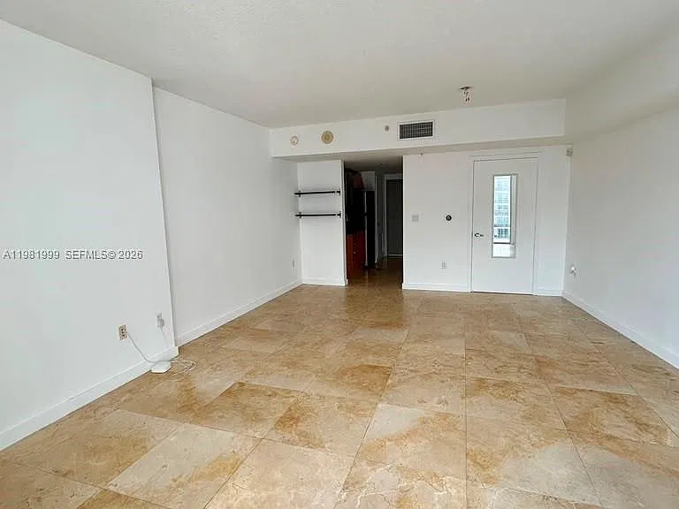 1750 N Bayshore Dr #5307 — Photo 7