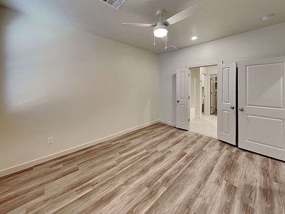 2nd image of 3711 N Divis Ave