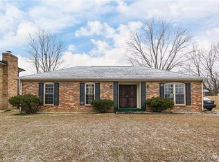 3629 Gray Fox Dr, New Albany, IN 47150