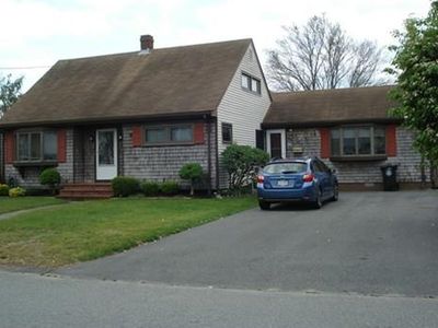 86 Eisenhower Rd, Swansea, MA, 02777
