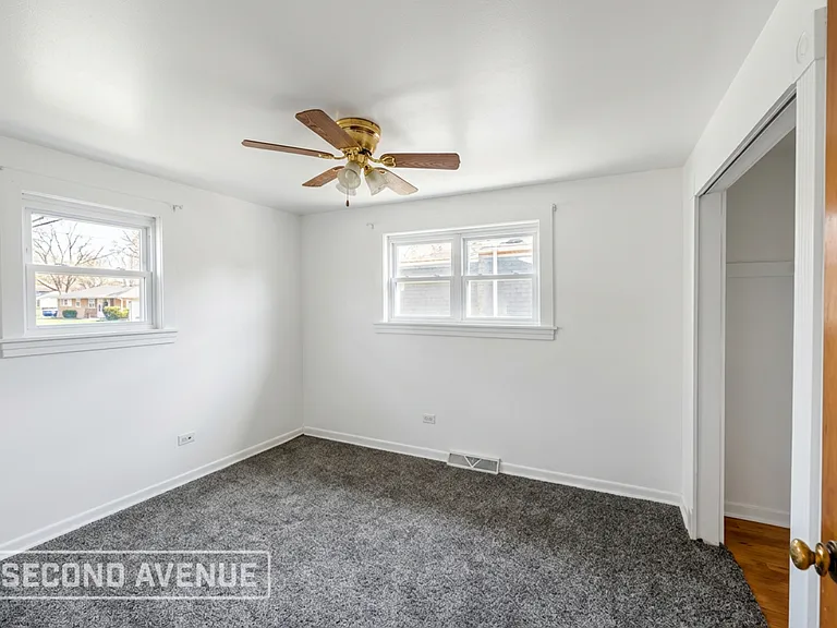 10935 S Buffalo Ave — Photo 11