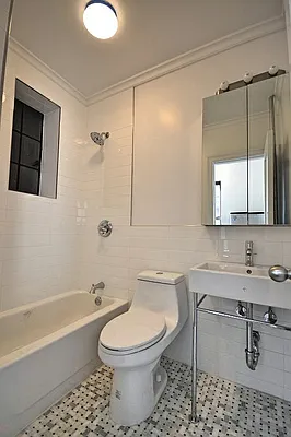 Rented by Bold New York | media 14