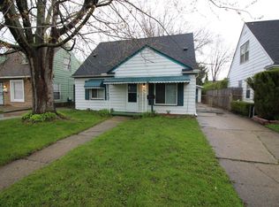 17669 Lincoln Ave, Eastpointe, MI 48021