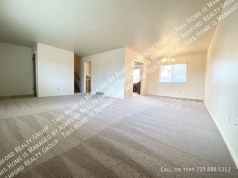 4262 N Hammock Dr — Photo 5