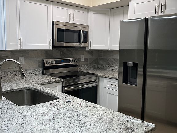 4th image of 1510 SW 47th Ter APT 102