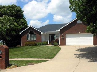 5109 Clearwater Dr, Norwalk, IA 50211