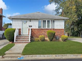 147 Carnegie Ave, Elmont, NY 11003
