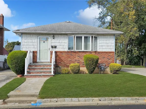 147 Carnegie Avenue, Elmont, NY 11003