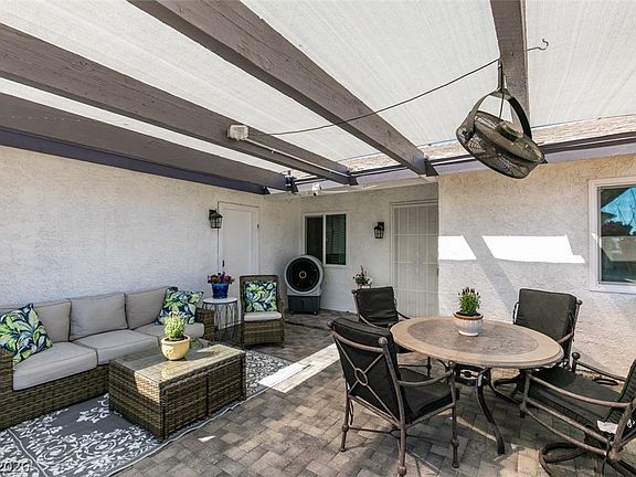 4th image of 637 Valley View Cir