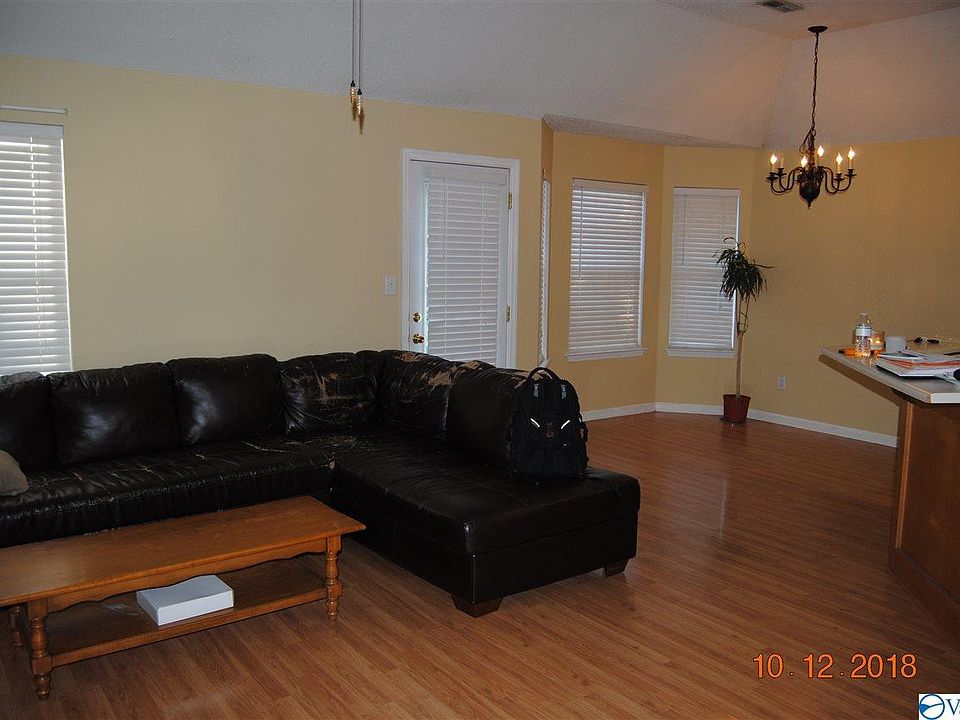 2nd image of 114 Rebecca Pines Dr NW