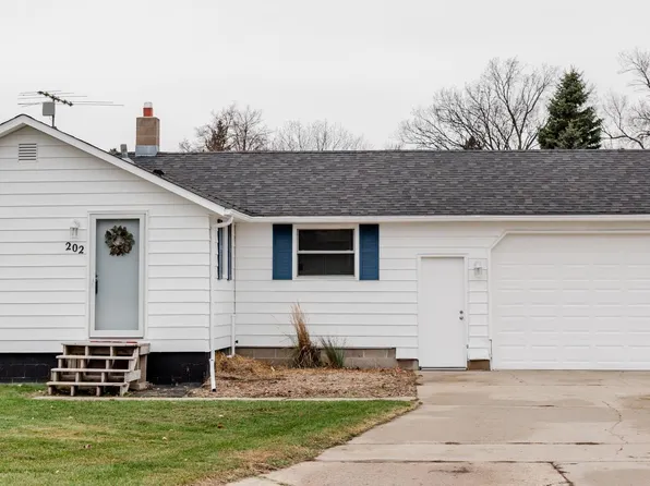202 Hartford St, Hawley, MN 56549