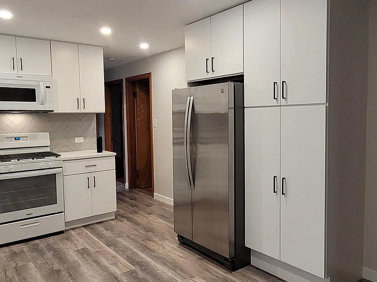 6338 W Montrose Ave #1 — Photo 7