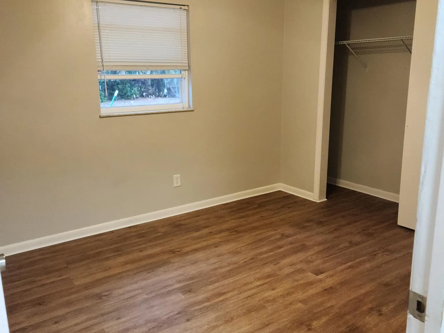2 bed, 800 sqft, $1,100 — Photo 4