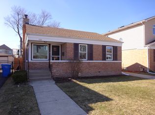 7306 N McVicker Ave, Chicago, IL