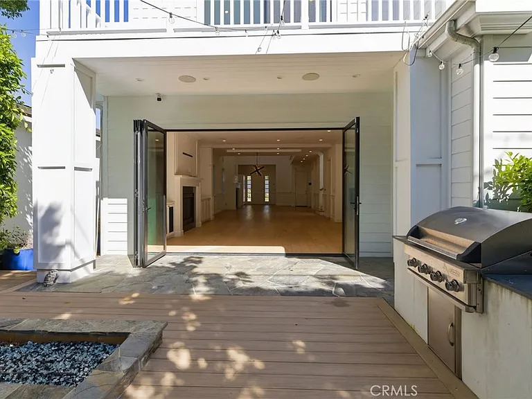 1405 Oak Ave — Photo 31