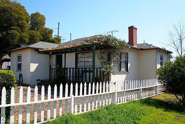 1st image of 1175 Murray Ave