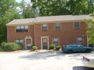 795 Yorkshire Ln, Lawrenceville, GA 30044