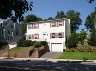 2523 Centre St, West Roxbury, MA 02132