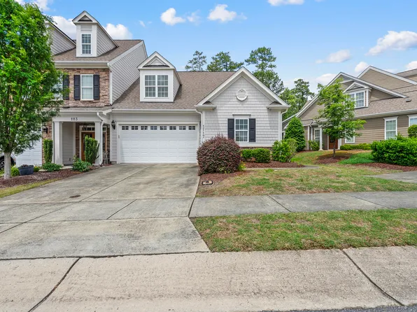 1117 Foxglove Dr, Morrisville, NC 27560